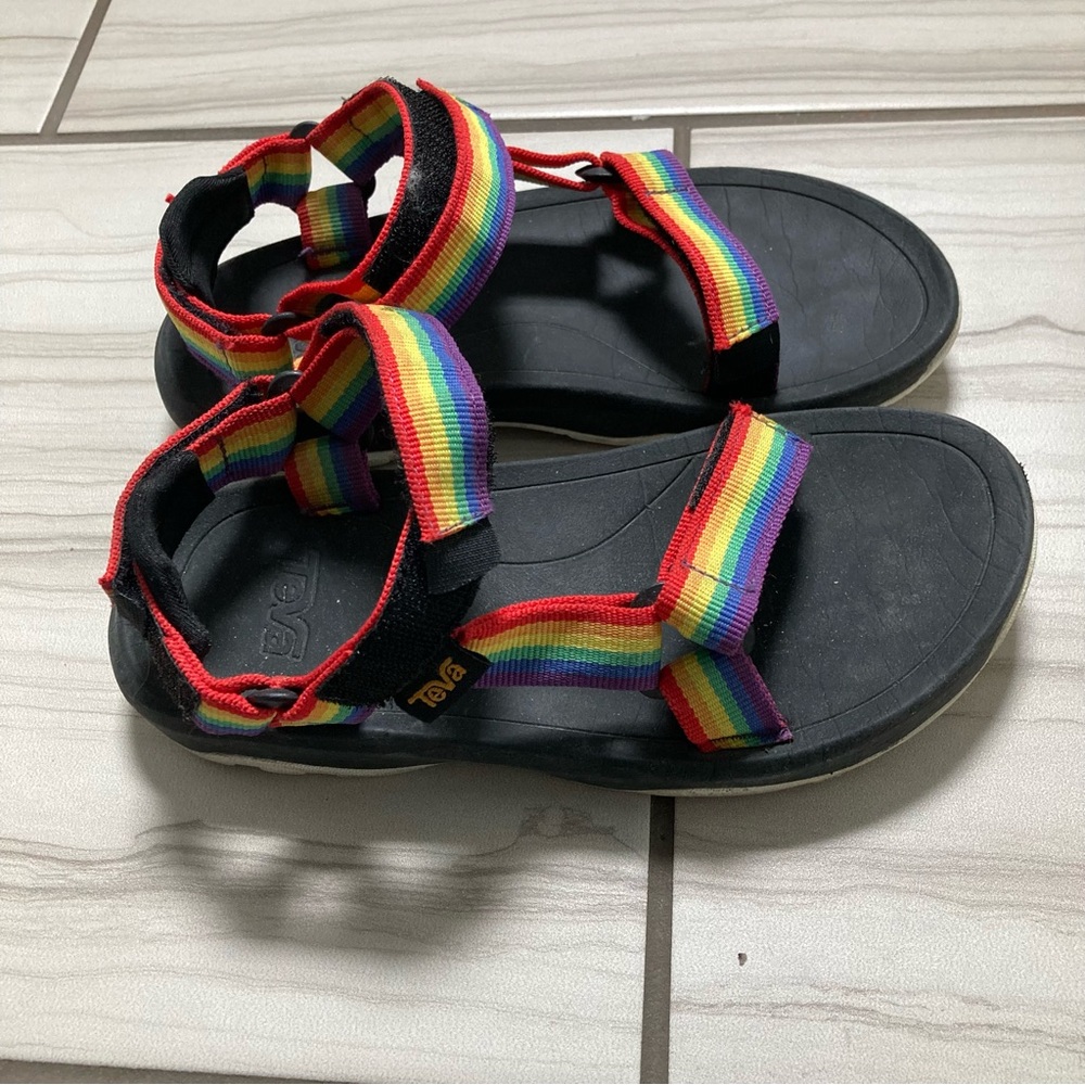 Teva Hurricane XLT sandals in rainbow